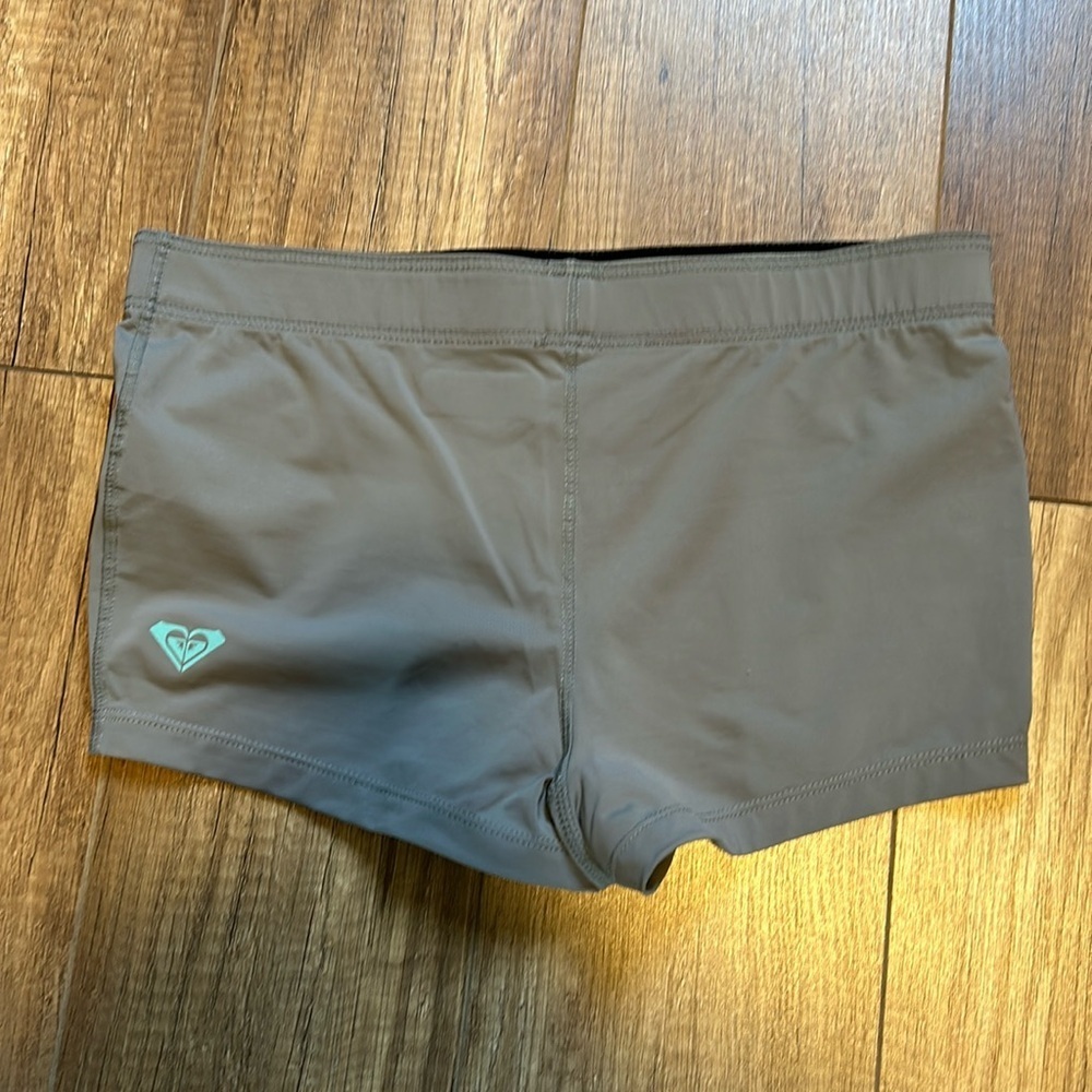 🔥🔥Roxy athletic short - Picture 2 of 5